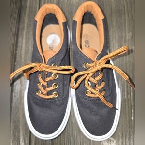 Black and Tan Canvas Sneakers